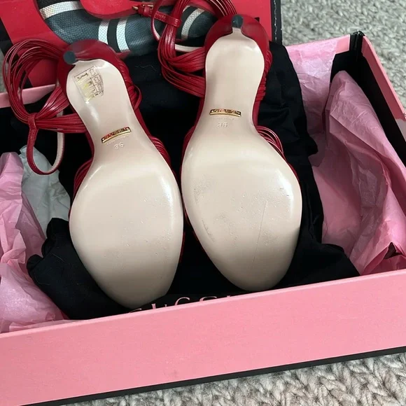 Gucci sandals Size 36 - Picture 4 of 6